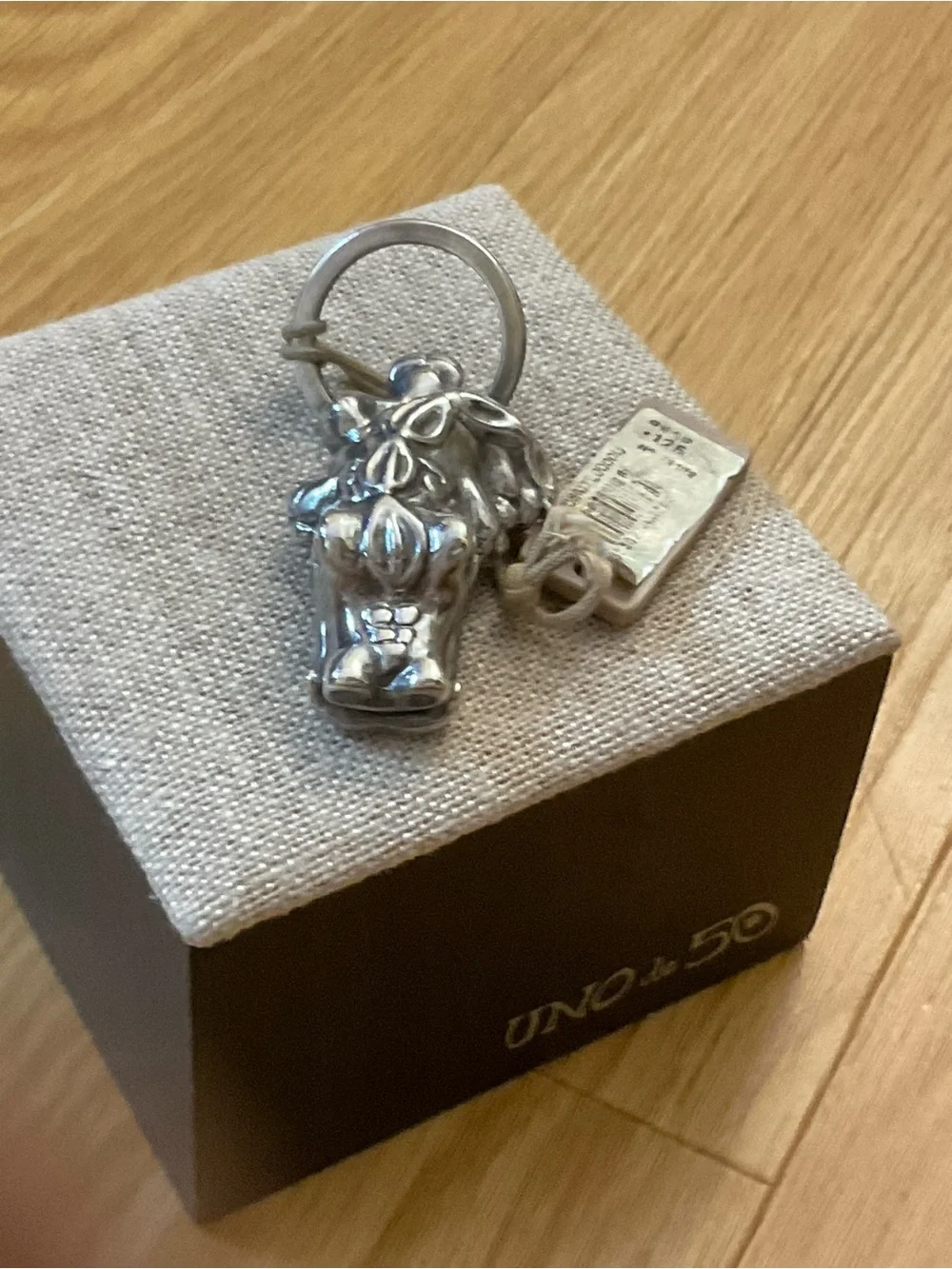 UNO de 50 Silver-plated Alligator Key Chain